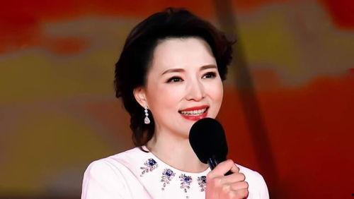 董卿校友爆料视频播放下载,视频播放下载背后的秘密 第1张 董卿校友爆料视频播放下载,视频播放下载背后的秘密 第1张